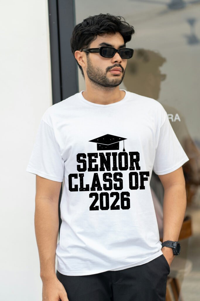 Free Senior Class of 2026 SVG design for graduation crafts. Works with Cricut and Silhouette to make shirts, mugs, caps, banners, and party decorations.